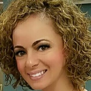 Meet your Posher, Migdalia